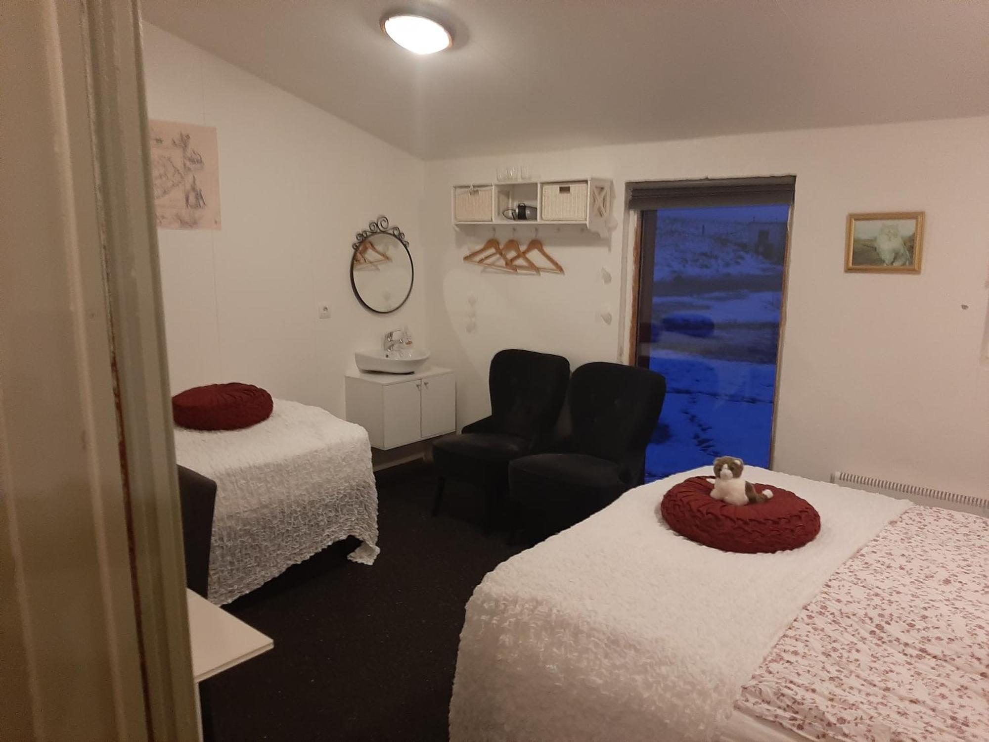 Guesthouse Hólmur Zewnętrze zdjęcie