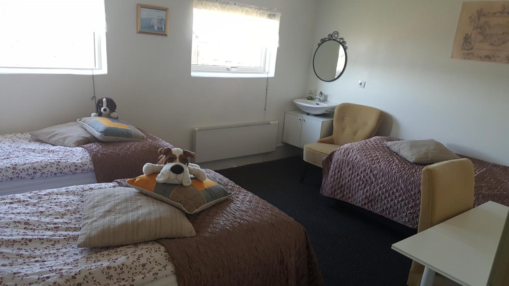 Guesthouse Hólmur Zewnętrze zdjęcie